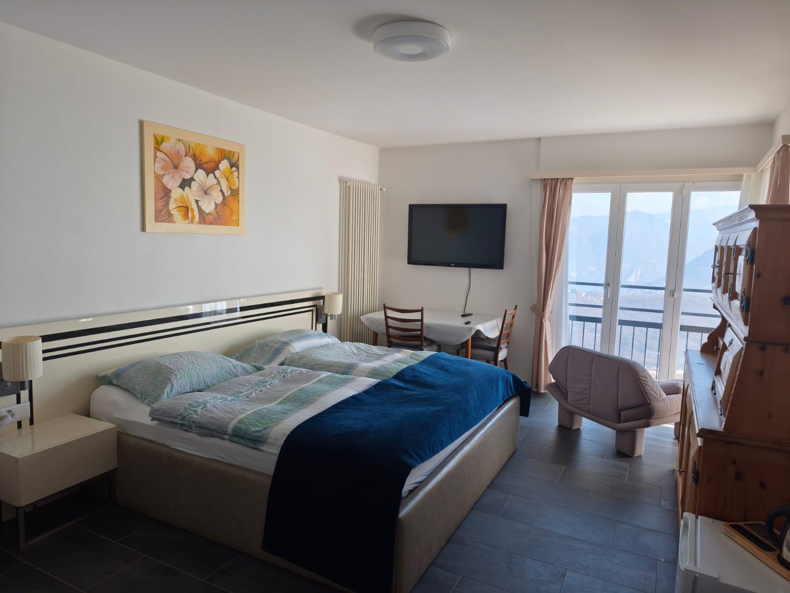 WhatsApp Image 2026-03-30 at 20.00.523