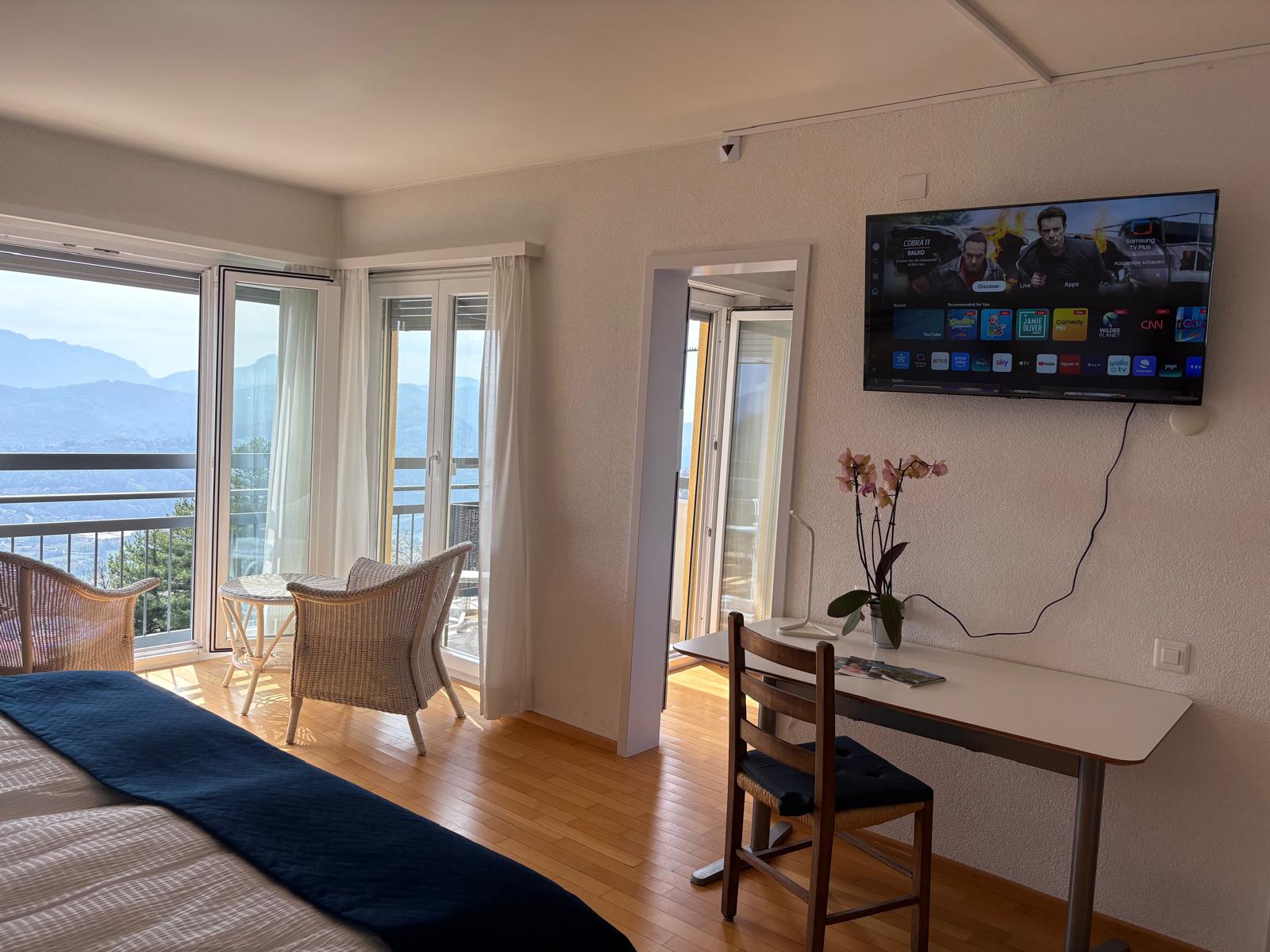 WhatsApp Image 2026-04-13 at 11.06.16 (1)